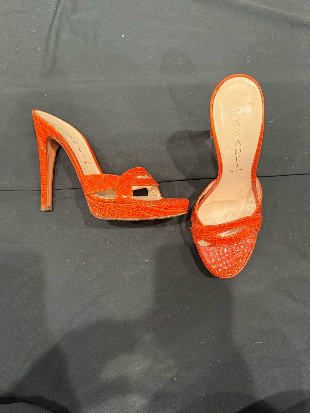 Casadei Orange Croc Embossed Platform Mule Heels – US 6 / EU 36
